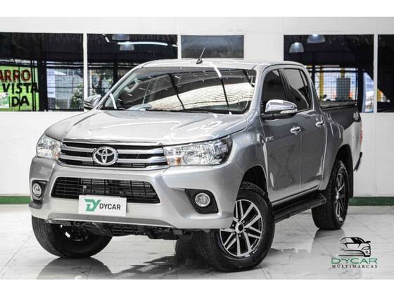 TOYOTA HILUX 2.8 SRV 4X4 CD 16V DIESEL 4P AUTOMÁTICO TOYOTA HILUX 2.8 SRV 4X4 CD 16V DIESEL 4P AUTOMÁTICO